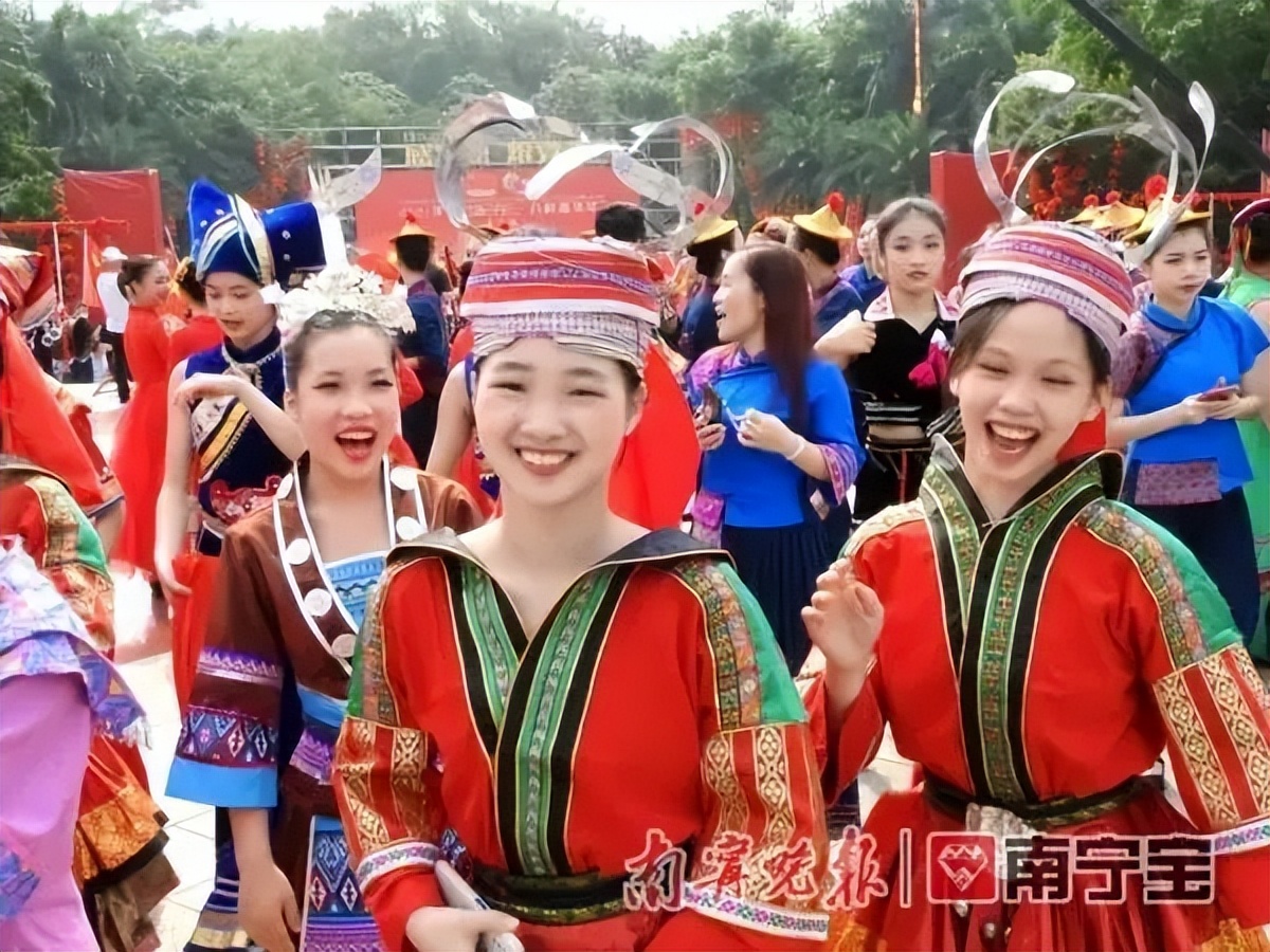 中国古代一直都是有“情人节”的，后来传承断了