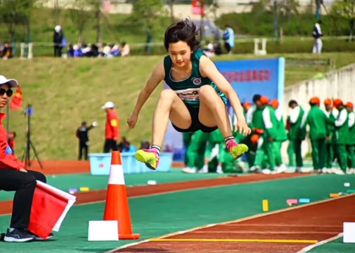 全国田径冠军赛男子铁饼比赛结果,阆中学子获奖