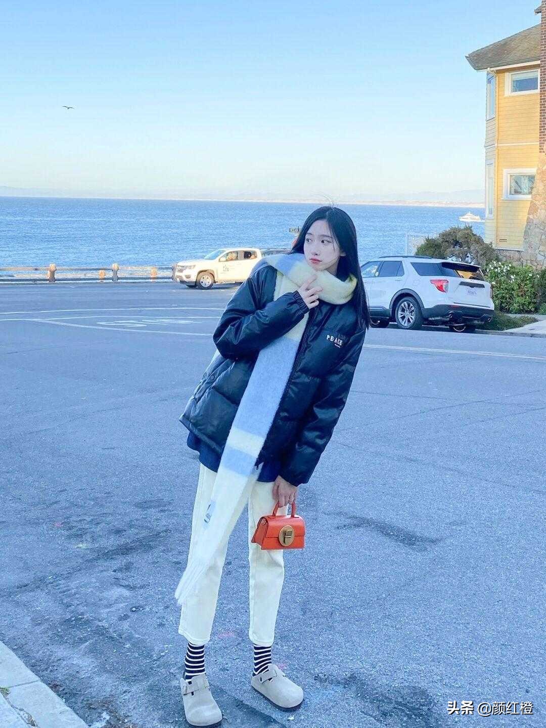 羊剖层皮革羽绒服短款,女款皮革粉色中长款加厚羽绒服