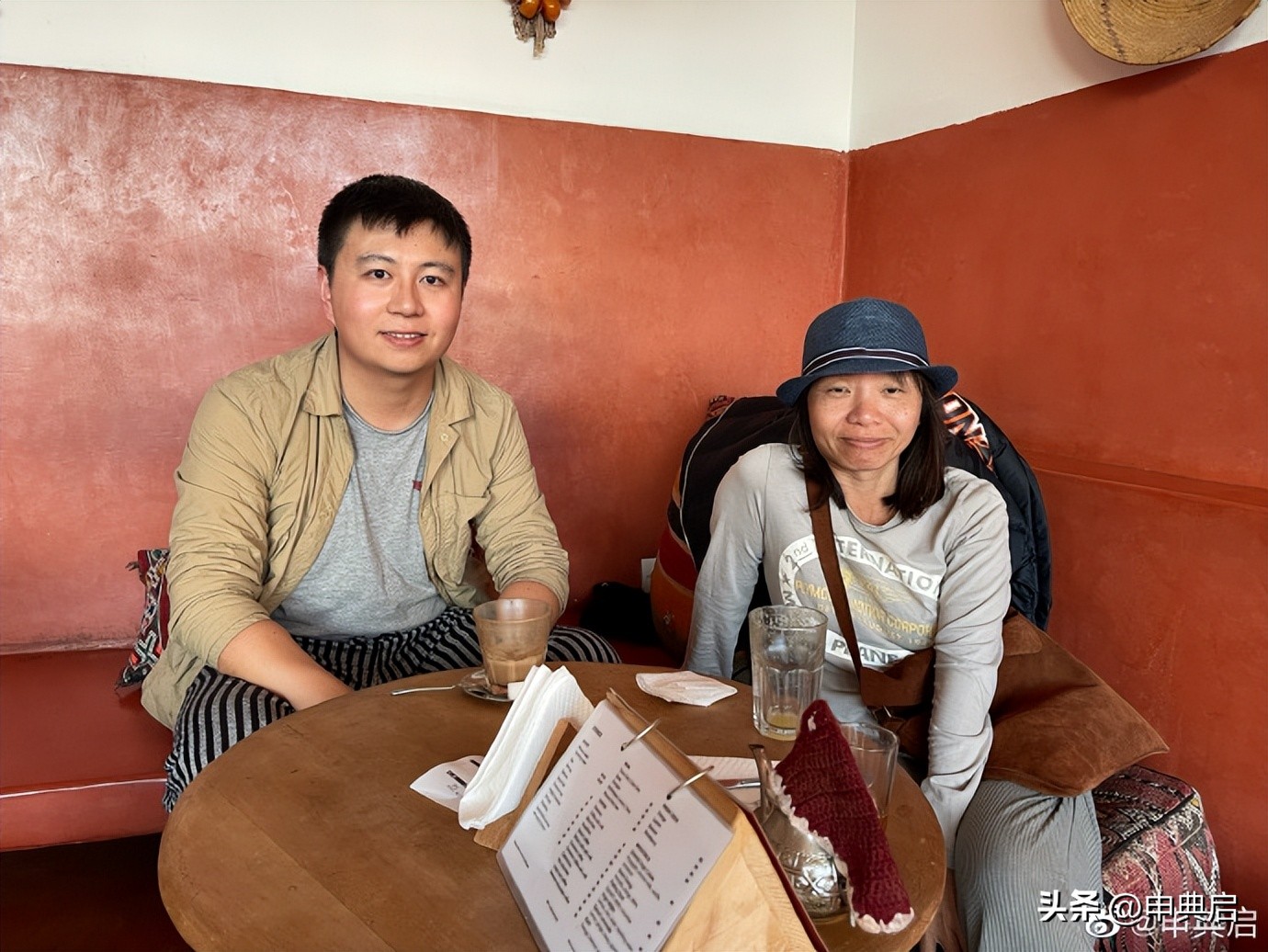 连英语都不会的广东女孩,在摩洛哥抄底买房开青旅的经历