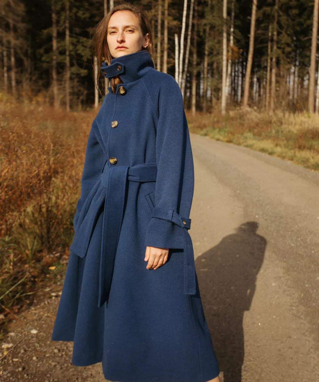 蓝色穿出秋冬高级感,蓝色穿出春天的高级感