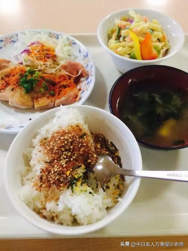 在日本留学打工都干什么,在日本留学一年要花多少钱打工