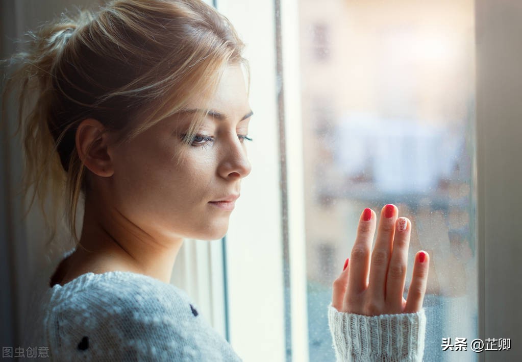 摔了一跤想辞职怎么说,上班途中摔成骨折可以立刻离职吗