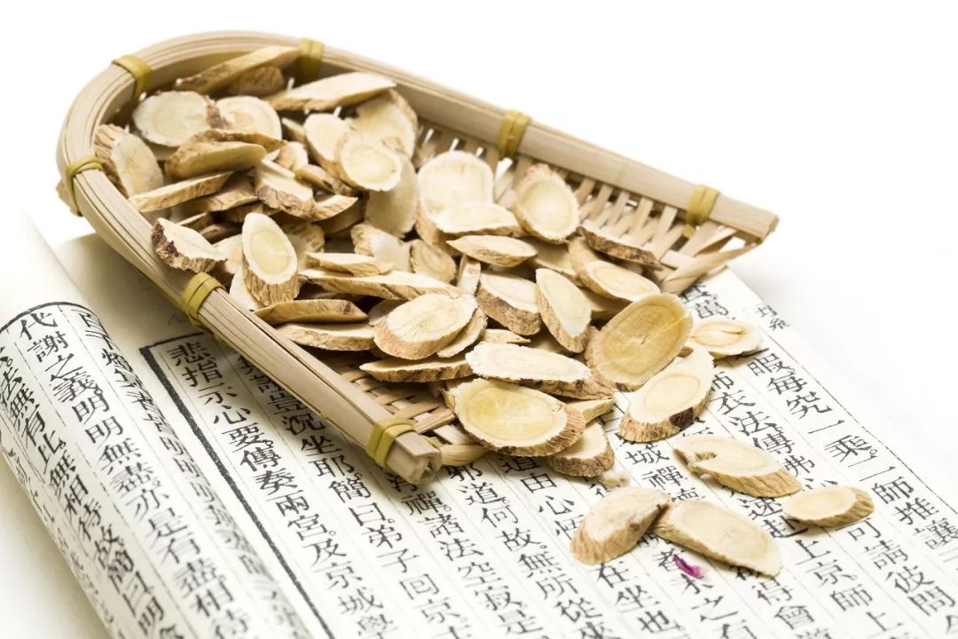 我堂堂一个教授，被治得死去活来！只好61岁自学中医，自救救人你也可以这样做