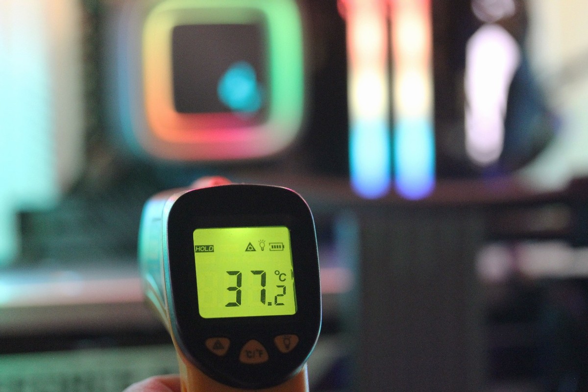 技嘉aorusgen41tb钛雕,pcie4.0固态技嘉评测