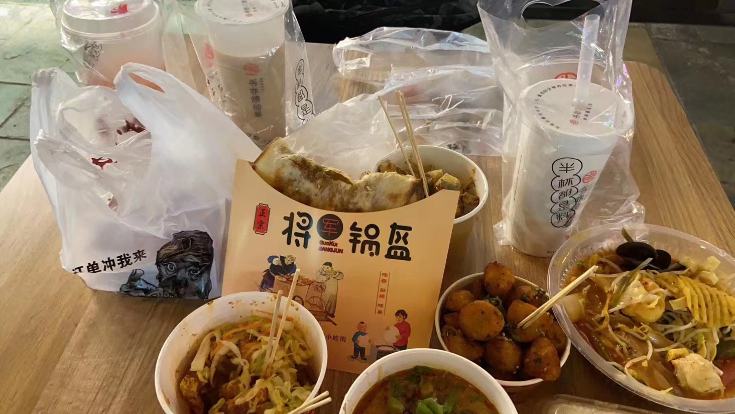 速腾1.8t自动冠军版烧机油,08年二手速腾1.6l手动会烧机油吗