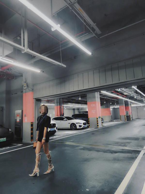 濂冲瓙缁欏悓浜嬪彂鐓х墖鎾ゅ洖鍚屼簨澶嶅師,濂冲瓙缁欏悓浜嬪彂鐓х墖鎾ゅ洖