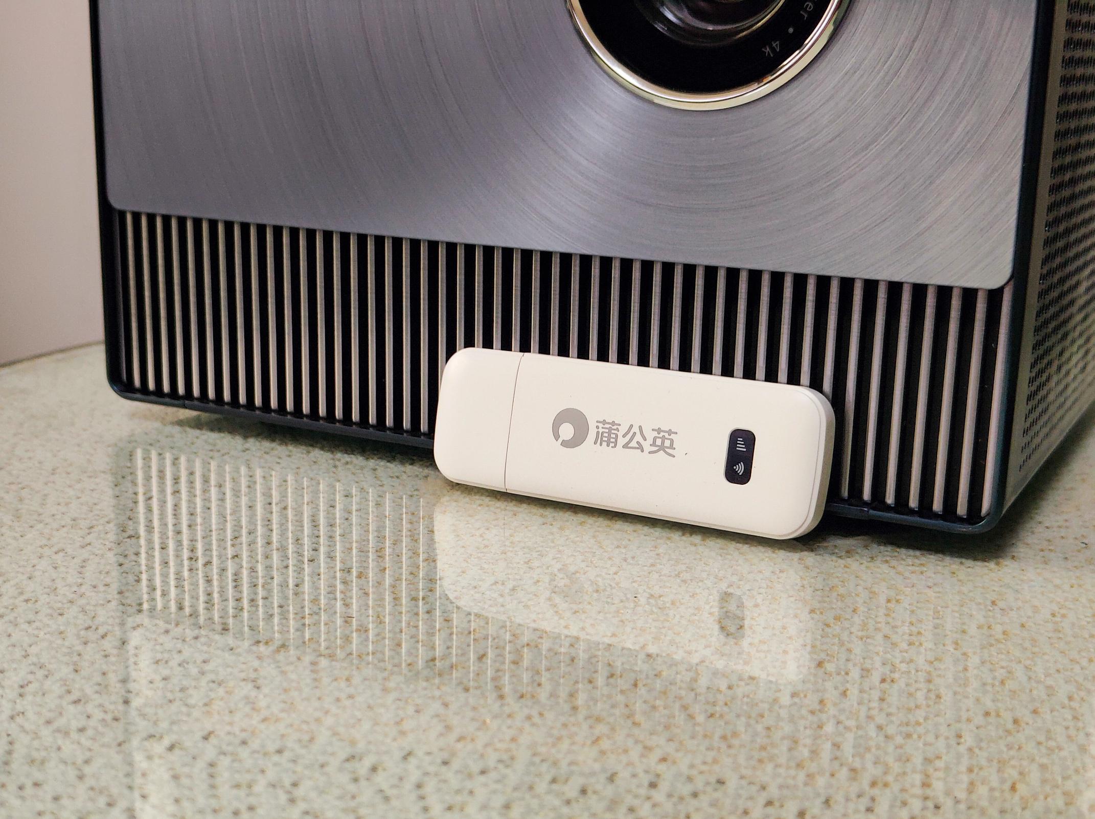 支持nas的投影仪,可连接nas的家庭投影仪