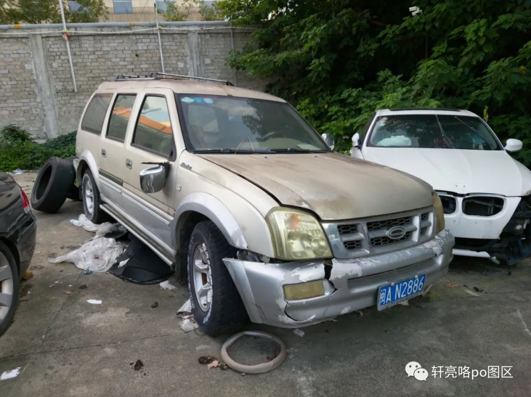 皮卡底盘加个篷⑧丨丹东黄海牌——曙光挑战者SUV