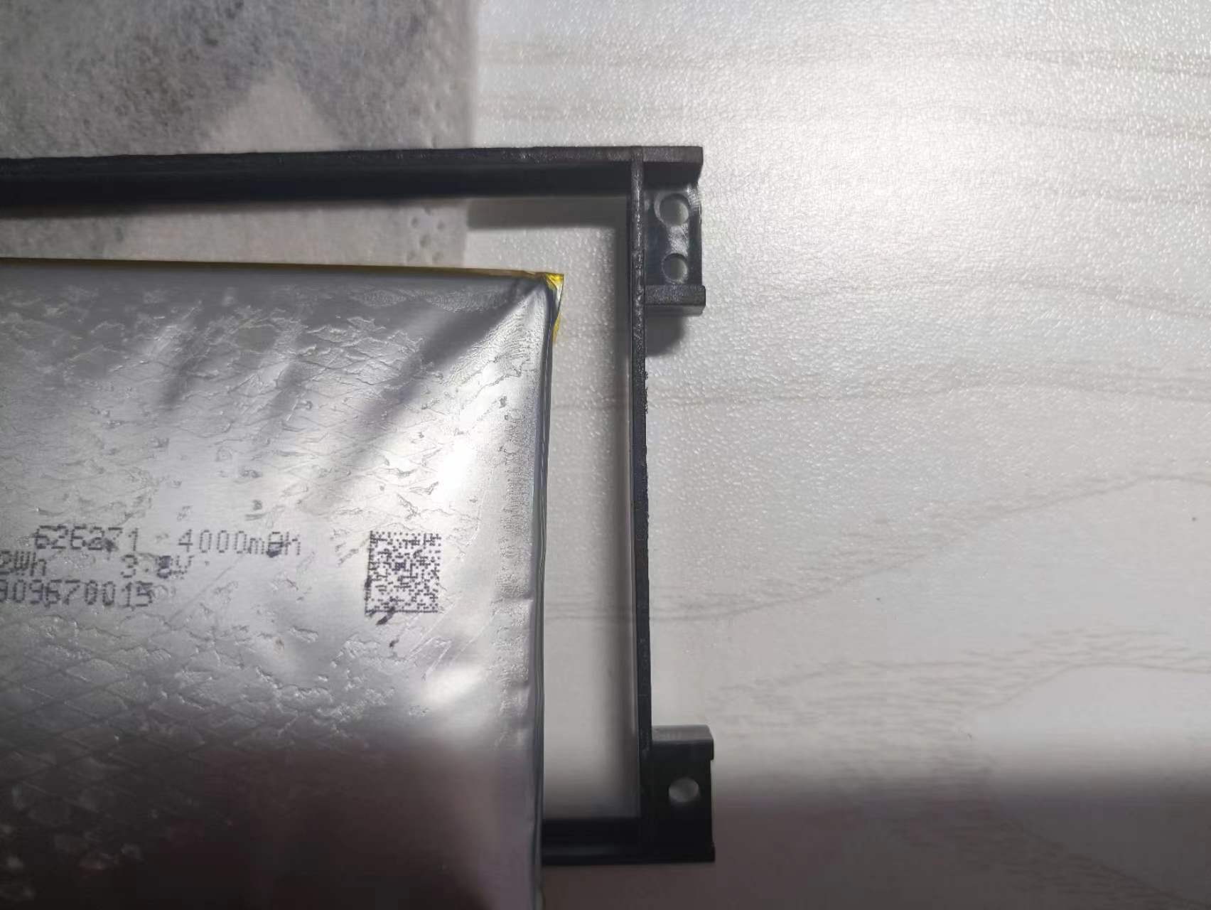 笔记本电池鼓包需要拆卸吗,笔记本电池鼓包怎么更换