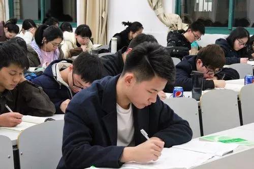 怎样将头条好文章分享在朋友圈,怎样把头条的文章分享到朋友圈