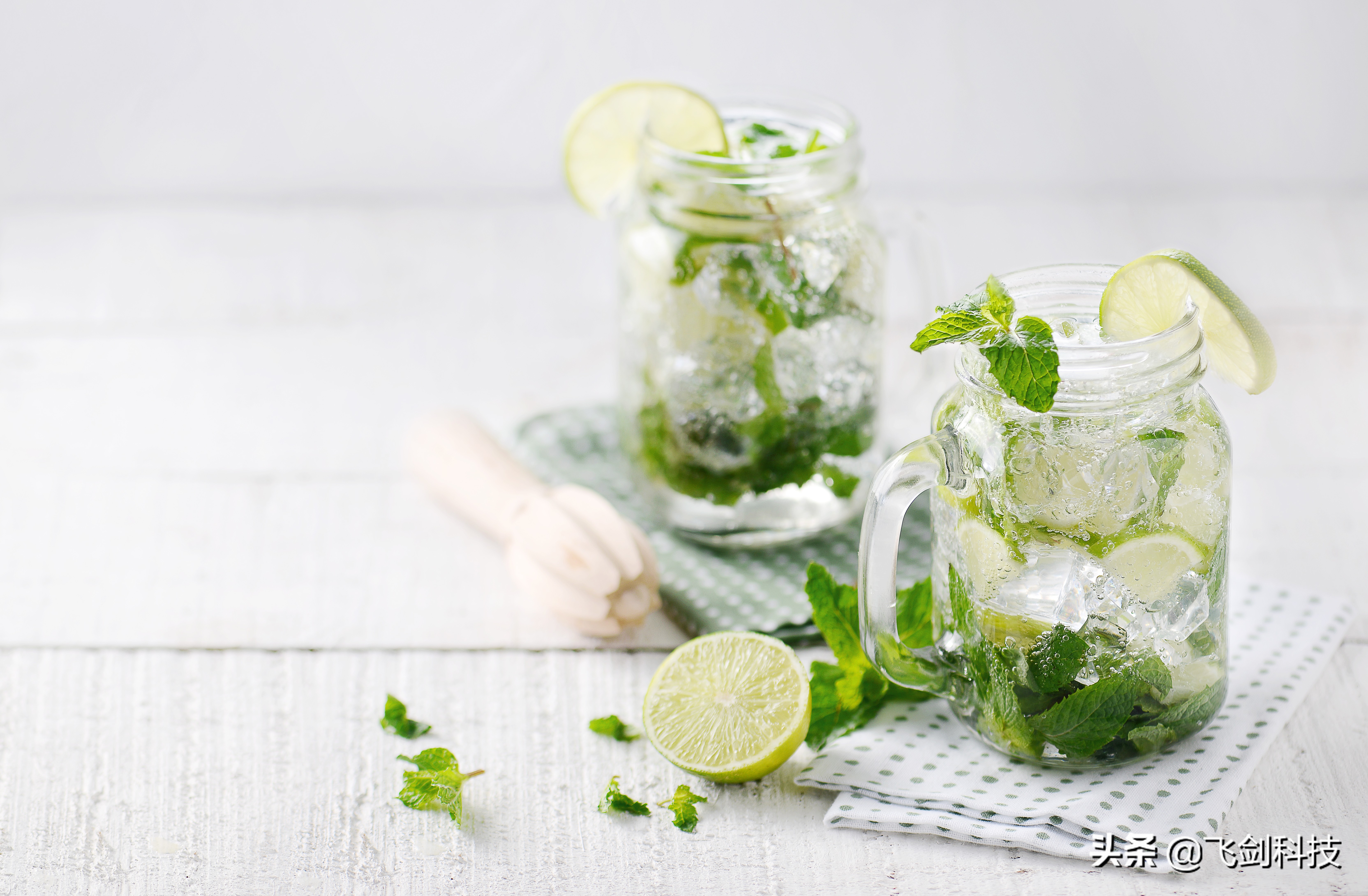 售价100元左右的杯子,398元一个的杯子