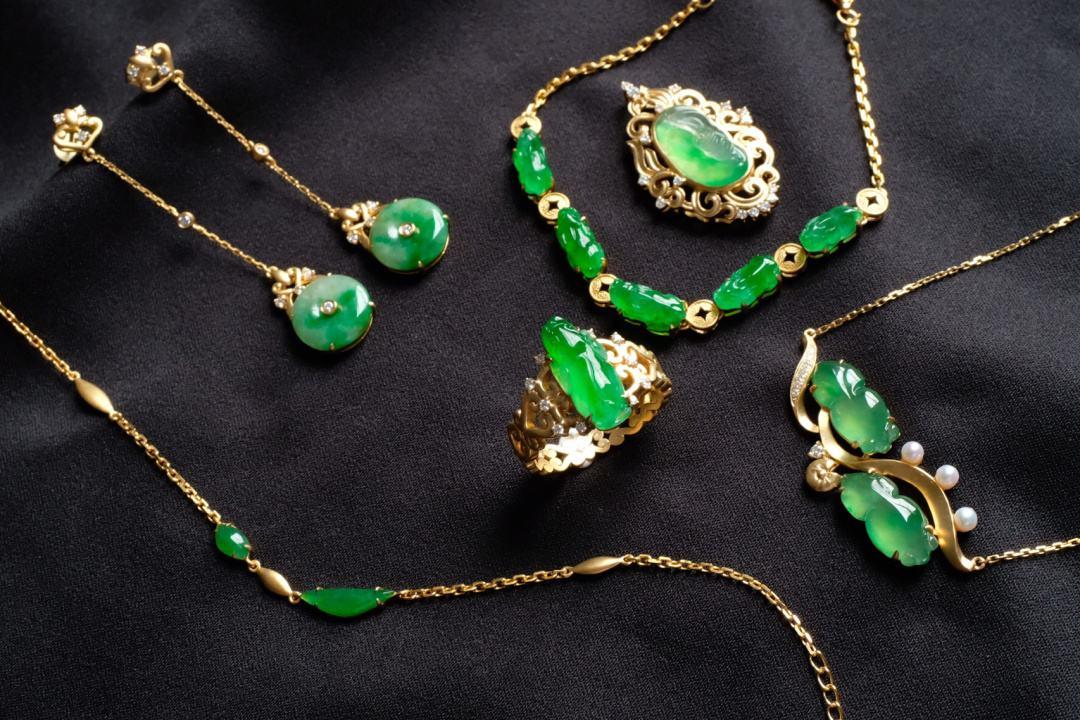 玩翡翠是玩什么,玩翡翠原石应该注意什么