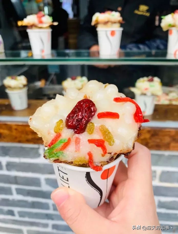 南京梅花糕白色用什么做的,关于南京梅花糕的介绍