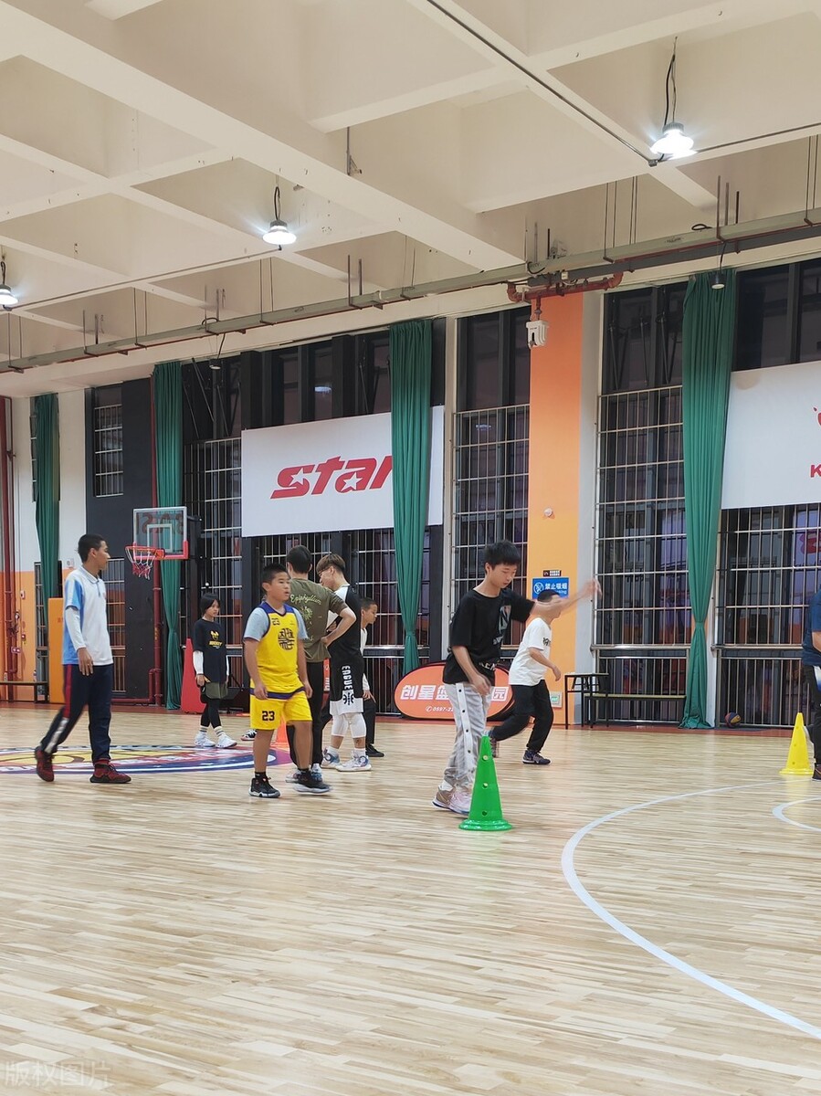 中国男足最新比赛几点开始,中国男足今天比赛时间