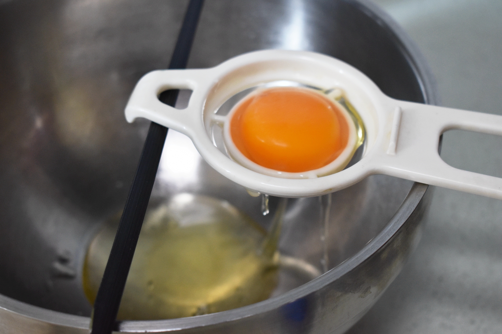 蓬松柔软的蛋糕该怎么做,用烤箱怎么做蛋糕蓬松柔软