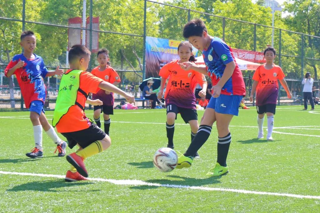 中山第一届足球联赛,中山市足球锦标赛揭幕