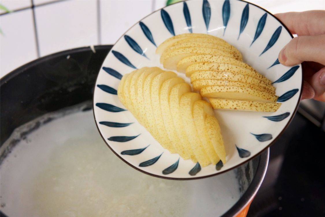 春天天气干燥煲什么汤可以滋润,冬天滋润营养又去燥的5道汤