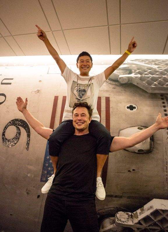 日本亿万富翁上月球,日本亿万富翁开启12天太空之旅