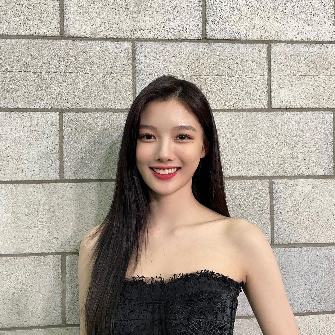 韩国女明星颜值前十名金智媛,2022韩国女演员排名