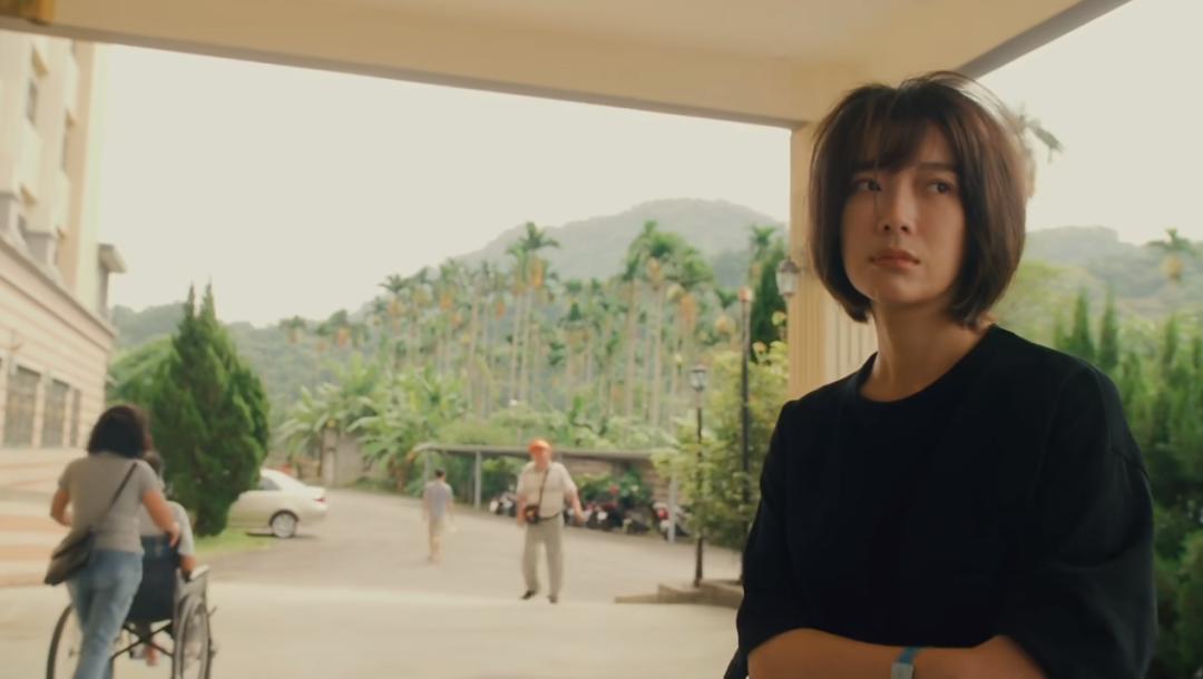 电钻开颅，气球手套塞菊花！你想不到的治疗手段都在这部剧里