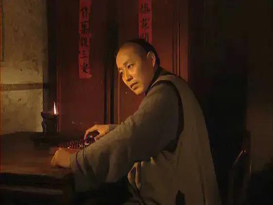 红顶商人告后人远离“白老虎”