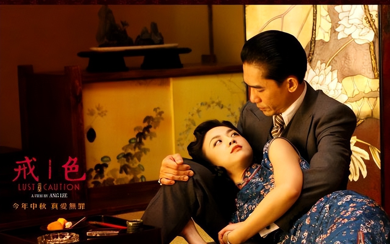 娱乐圈的假戏真做，撕开了女演员“清白”的最后一块“遮羞布”