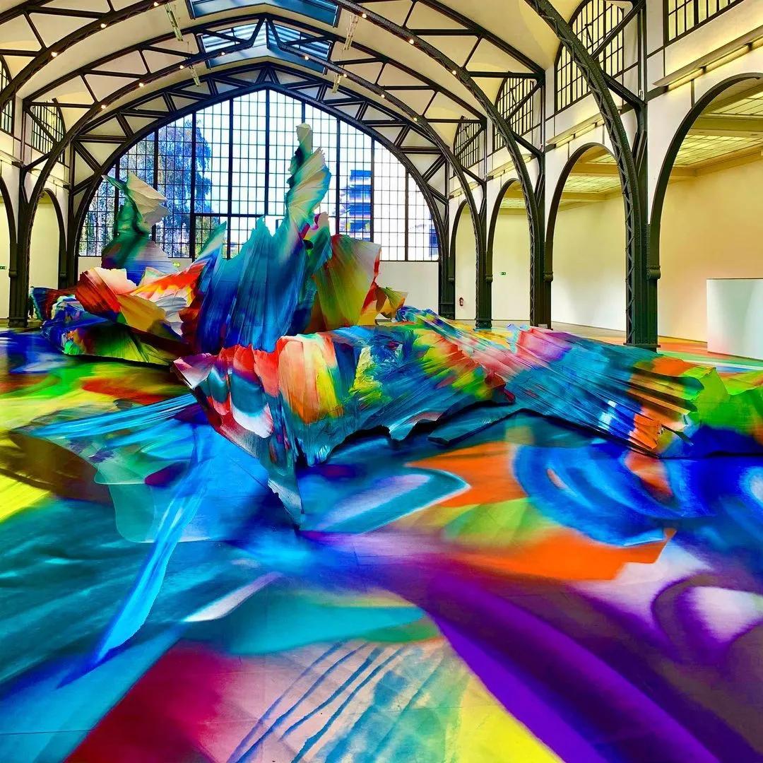 “垃圾创作”狂卖500万，网友忍不住群嘲：污染环境，这也叫艺术