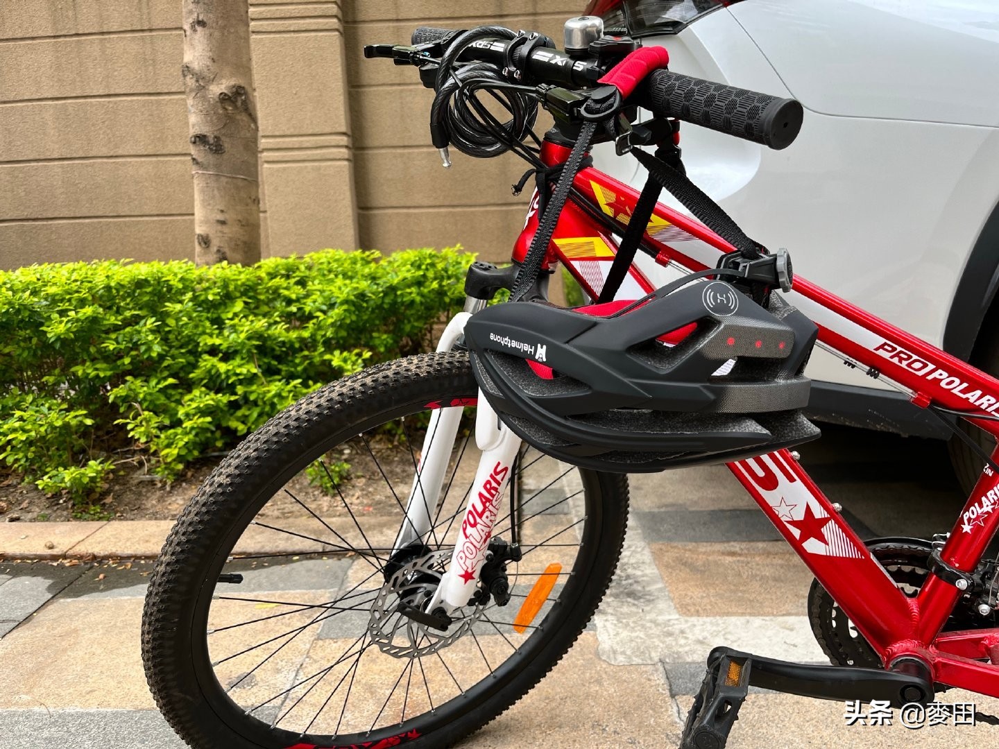 科技感爆棚的未来型头盔,智能头盔helmet