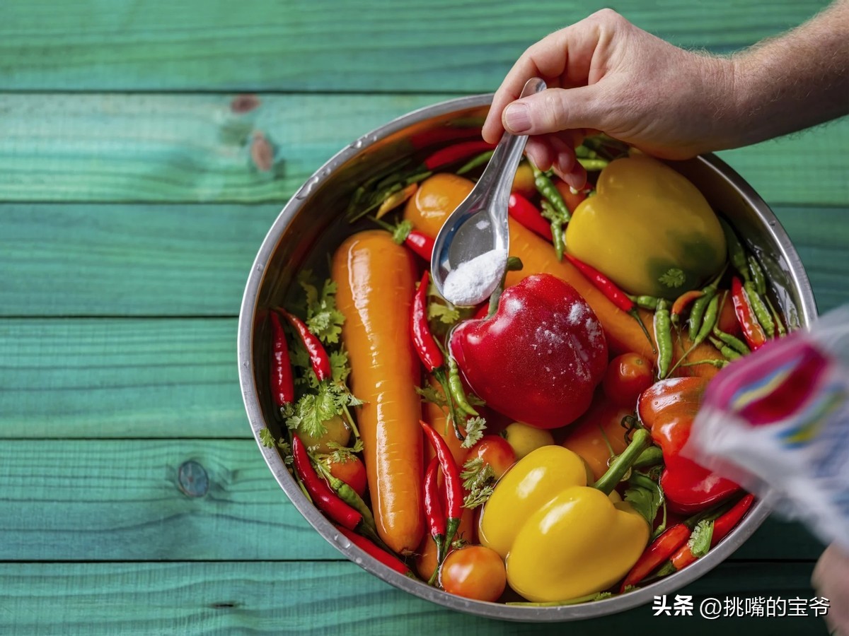 果皮上的蜡怎么处理,果皮有蜡吃了会怎样