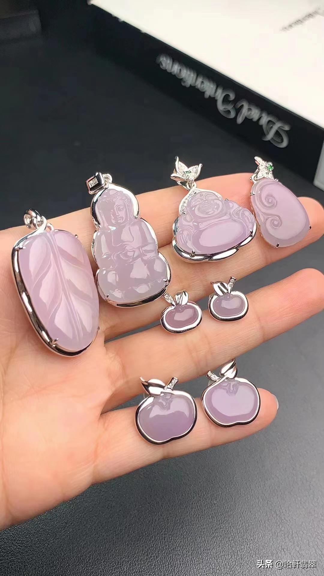 戚薇佩戴的紫罗兰葫芦吊坠，价值预估超百万？怎么也逃不过见光死
