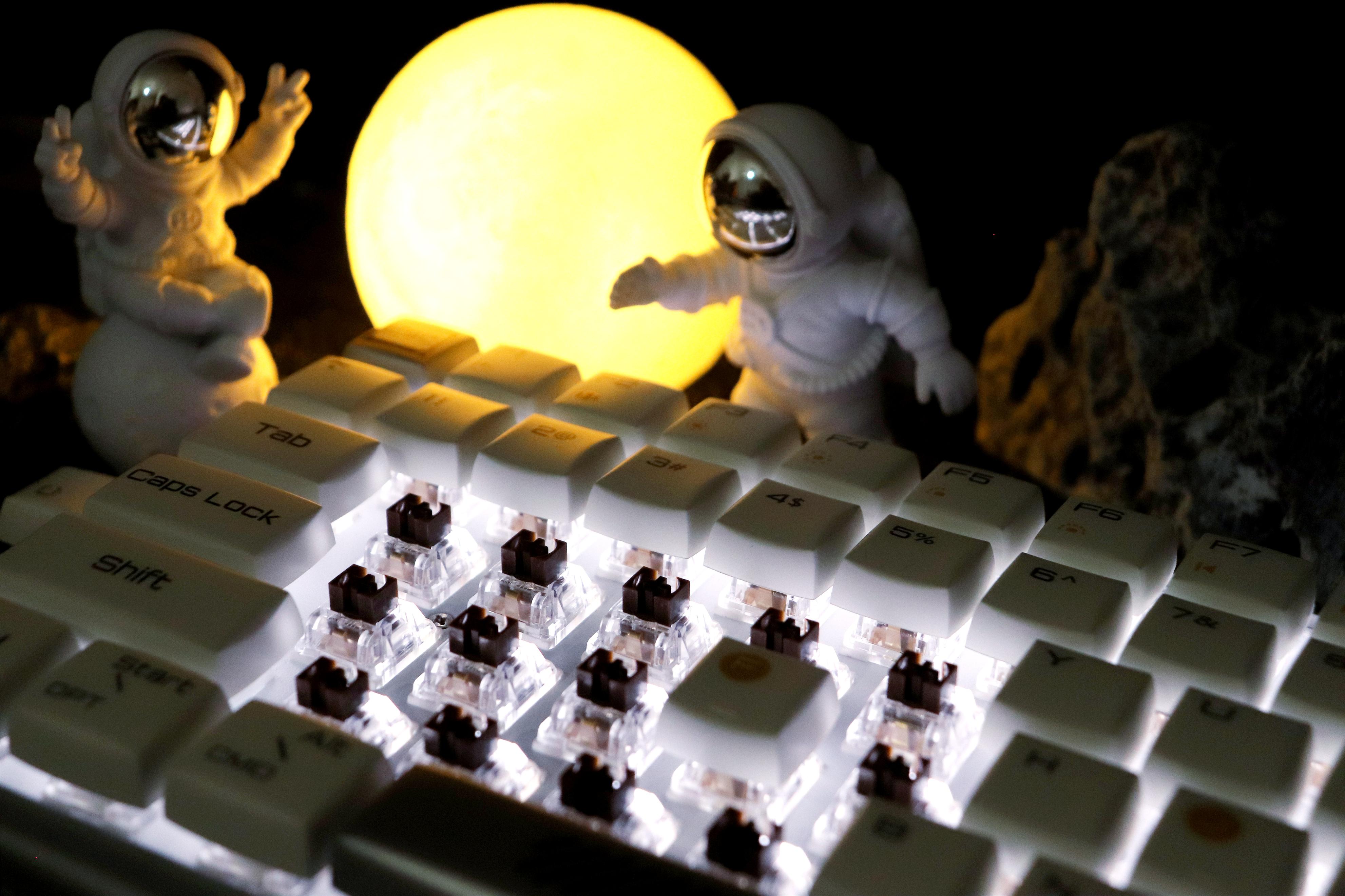 杜伽发布HiKeys双模机械键盘,杜伽机械键盘真的很垃圾吗