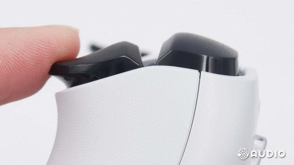 索尼ps5dualsenseplaystation,索尼ps5dualsenseedge手柄怎么换手柄