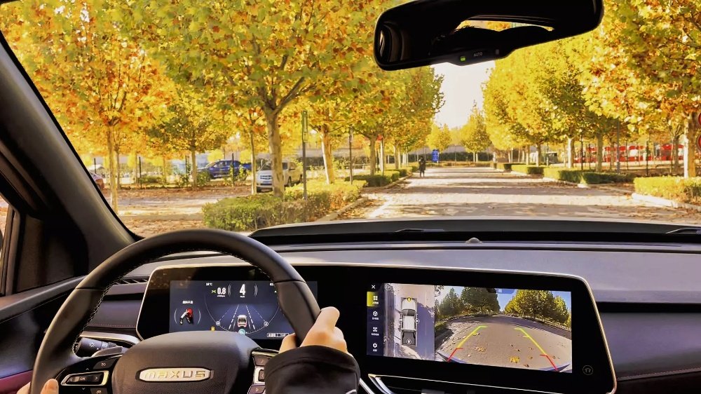 上汽大通maxusv90试驾,上汽大通maxust90详解