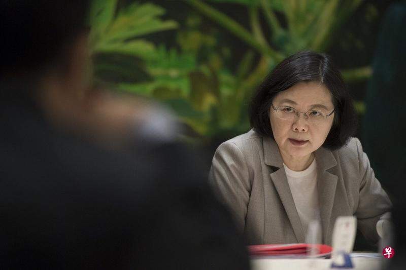 两岸关系转折点？蔡英文宣布重大决定，台湾地区义务役延长至1年