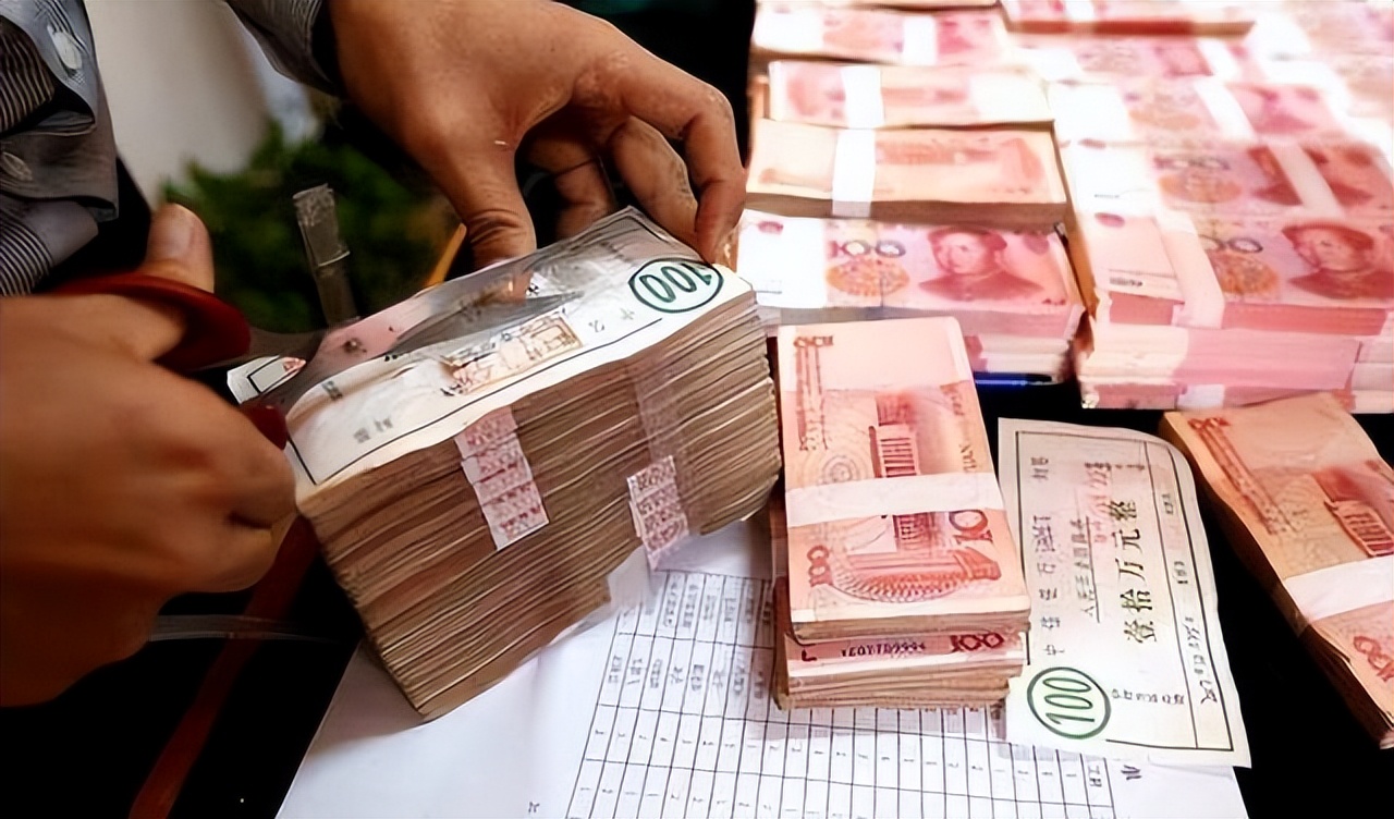 2022年银行存取款有什么要求,2023年银行存款增长趋势