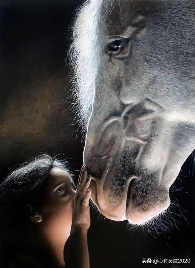 意大利艺术家伊万皮利,其充满“大爱”的人物视觉盛宴,令人惊叹