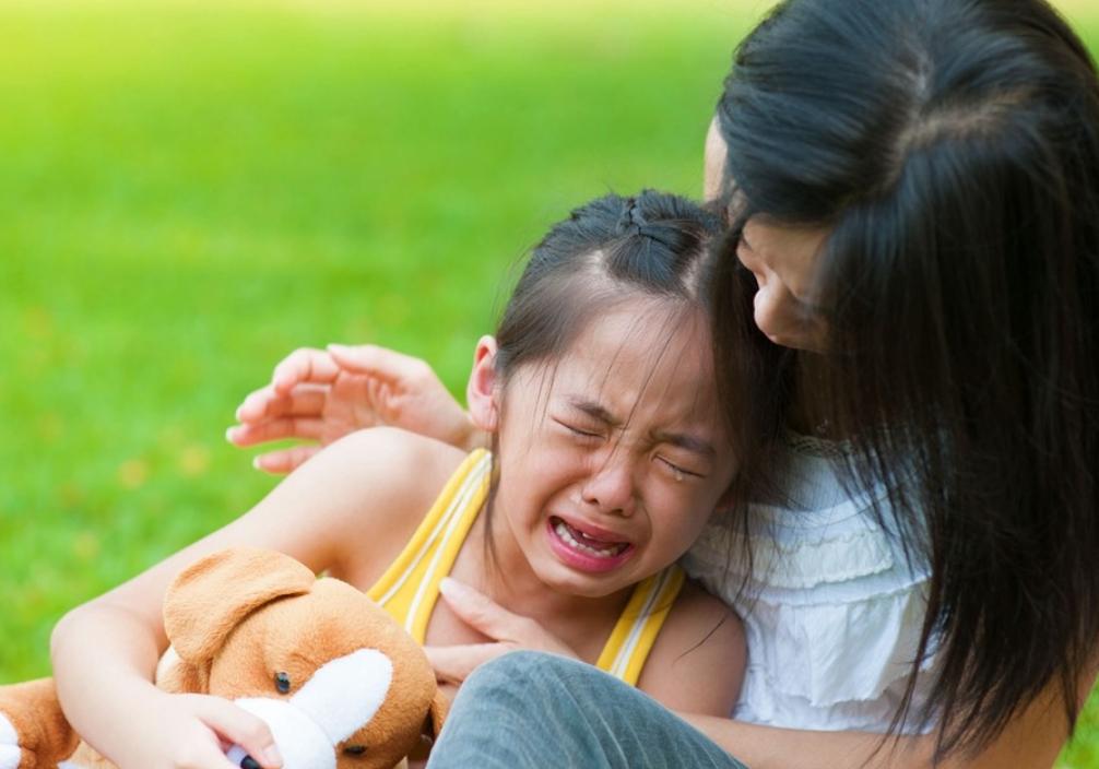 怎么教孩子学会面对挫折,孩子成长中遇到挫折怎么鼓励