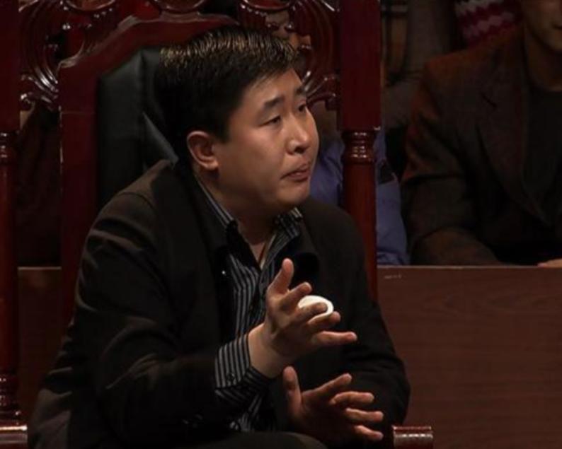 鲁豫采访中原酒神张政完整视频,酒神张政现在在做什么工作