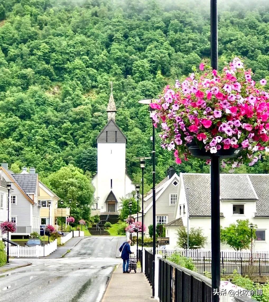 赫扬格厄：一个隐藏在挪威松恩峡湾中的神仙小镇