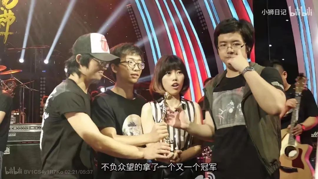 刘亦菲公开恋情后亮相,刘亦菲恋情网友爆料