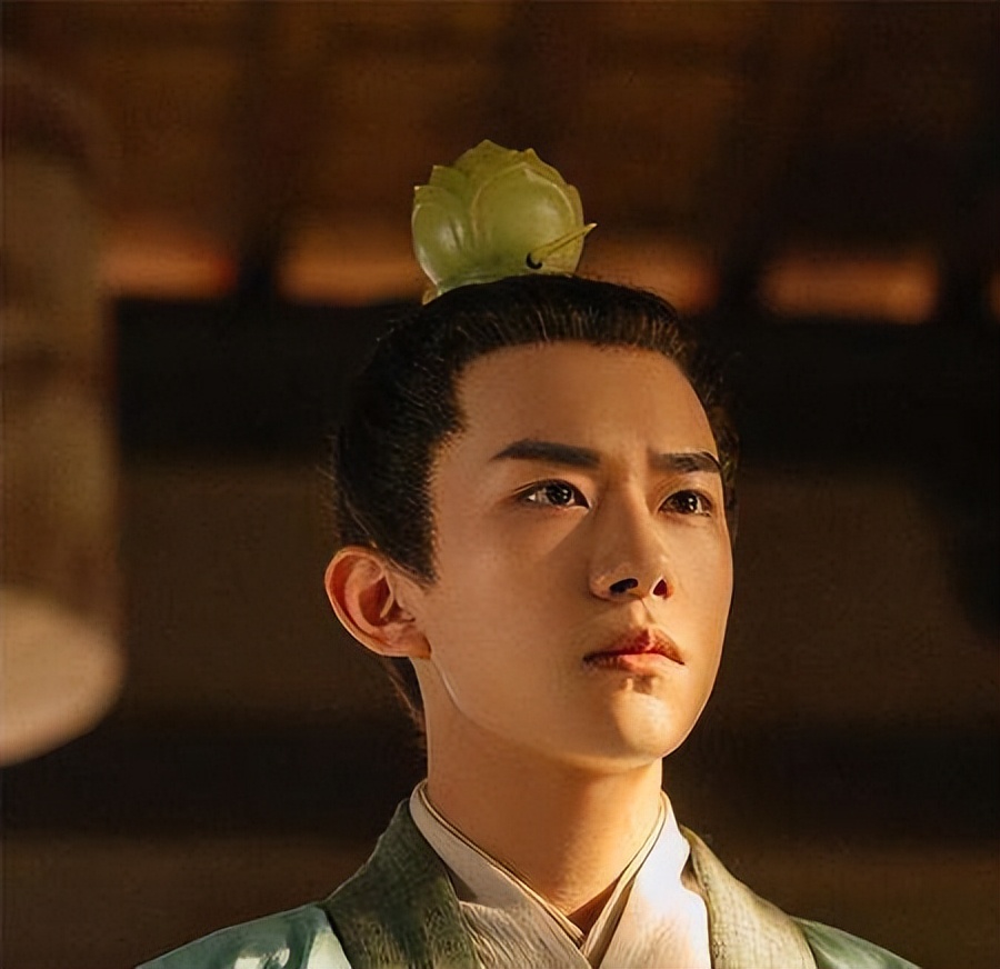 回乡偶书贺知章表达什么情怀,贺知章回乡偶书的名句