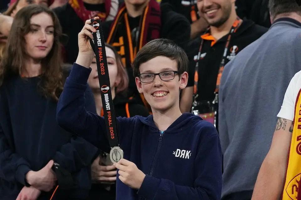 欧联杯塞维利亚是哪个队,欧联杯为什么叫塞维利亚杯呢