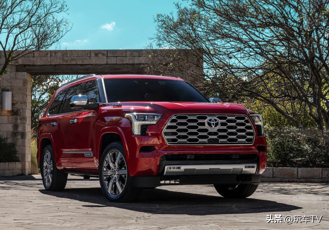 宝马x7和汉兰达三排哪个大,新款大汉兰达长宽高