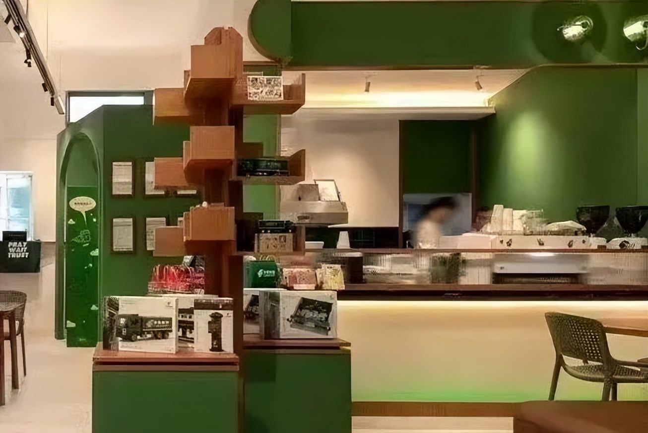 跨界品牌合作经典案例,经典品牌跨界开店