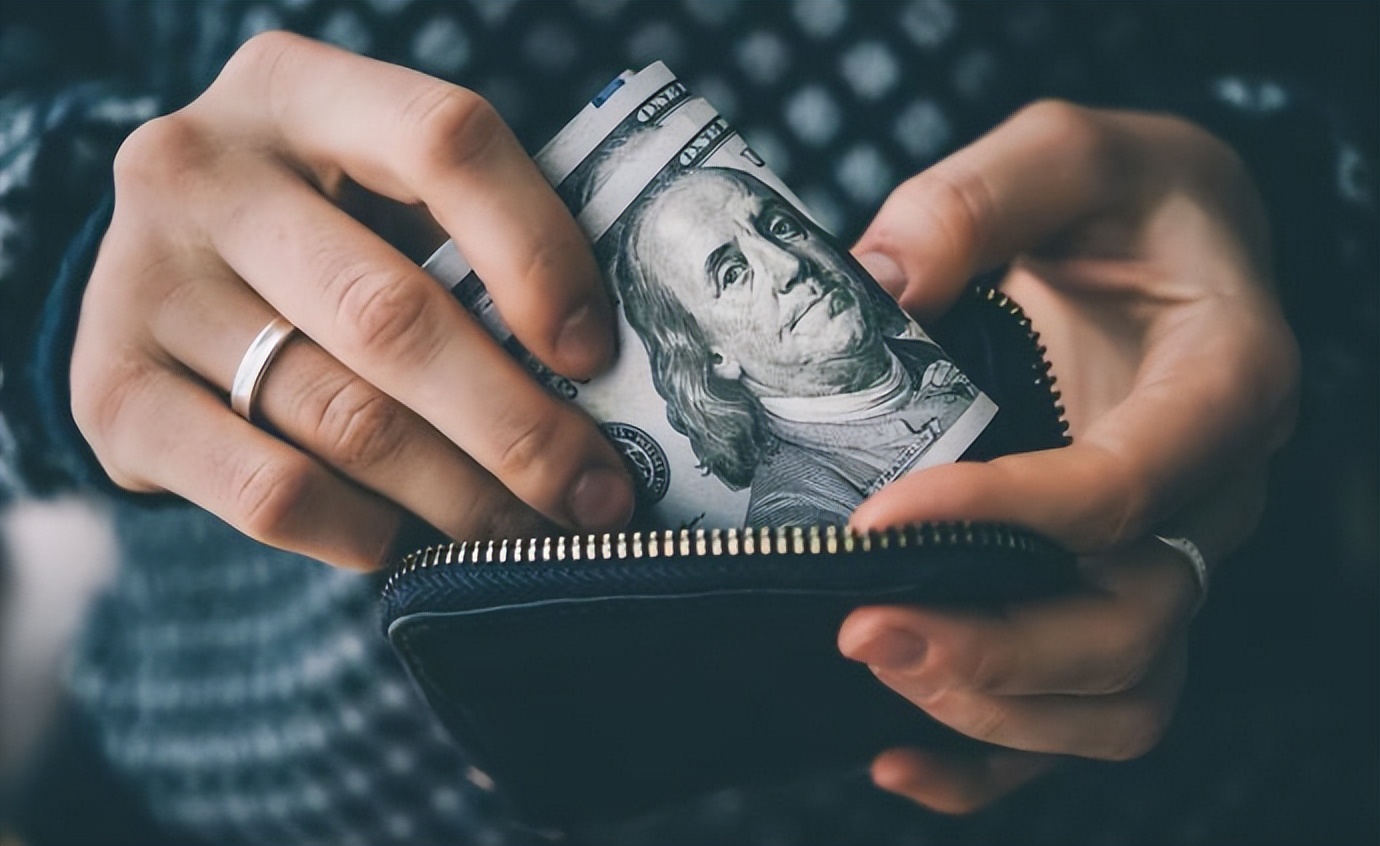 不舍得给自己花钱,不舍得为自己花钱的人是什么心理