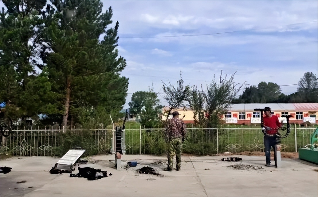 全民健身路径与全民健身器材,全民健身中心有换衣服的地方吗