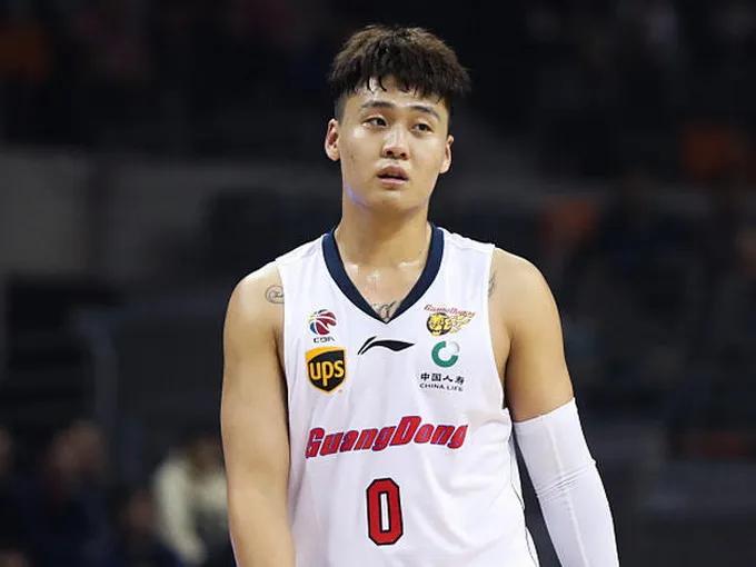 攻防兼备控球后卫,攻防一体的控球后卫