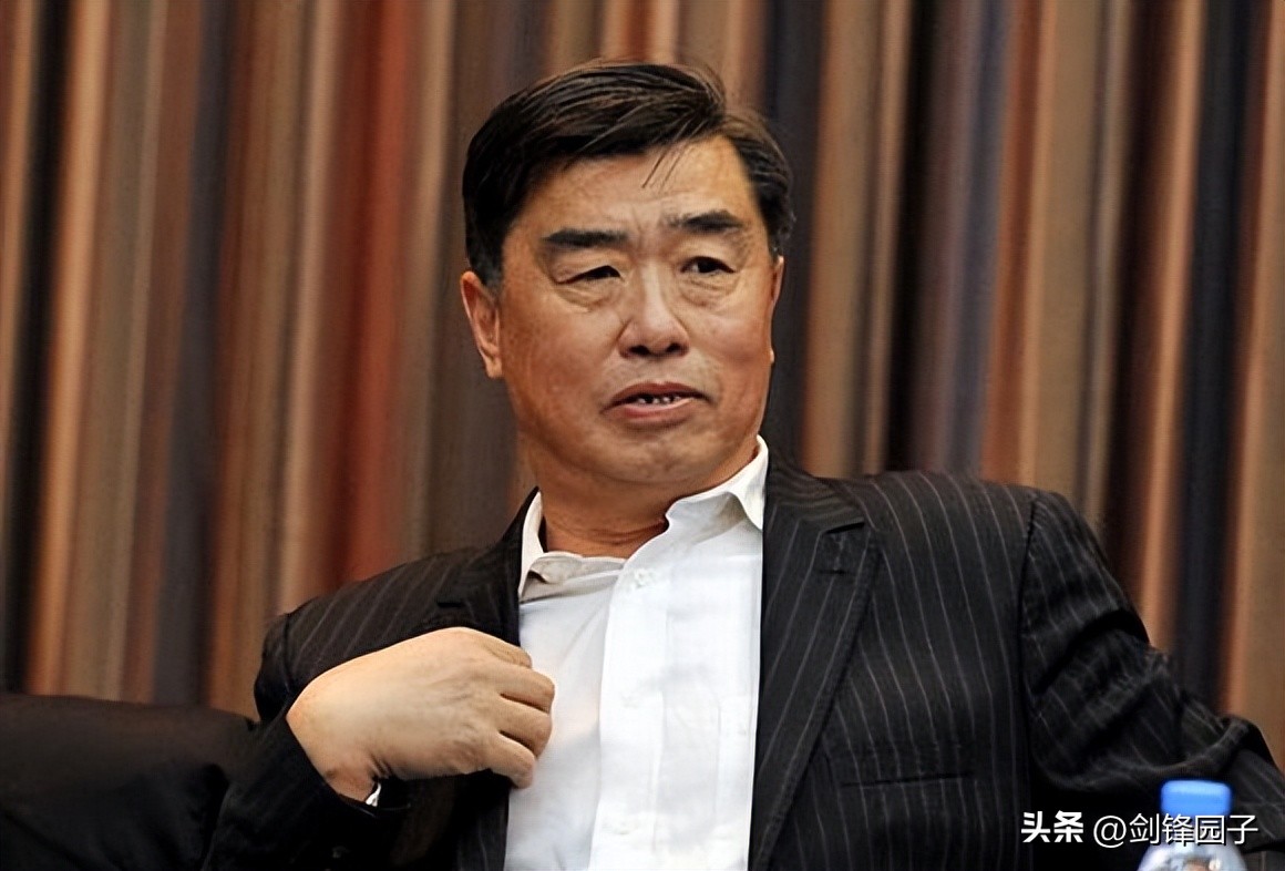 足协是中国足球最大障碍,中国足协乱不乱