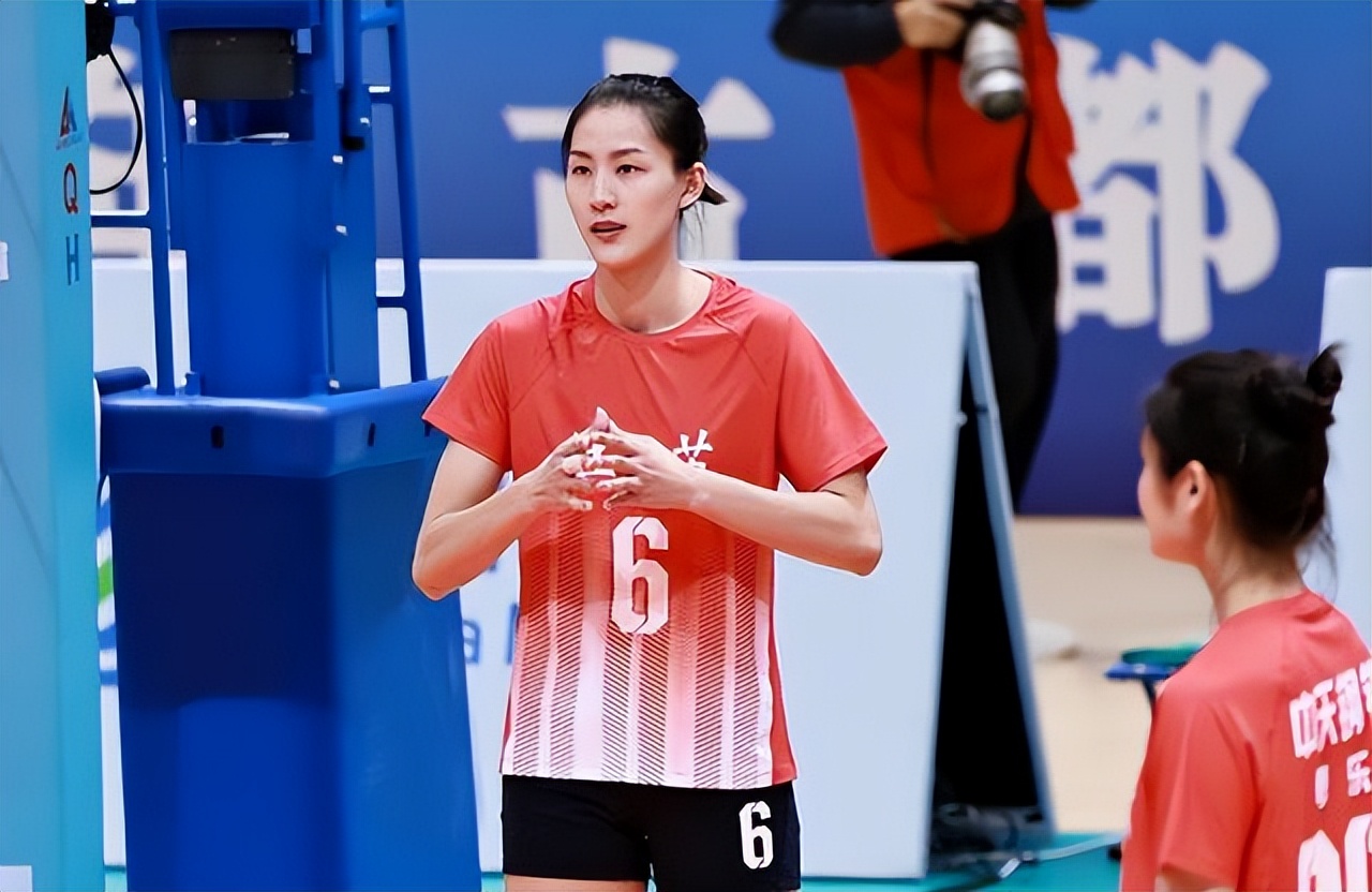 刁琳宇蔡斌拥抱,刁琳宇李盈莹蔡斌